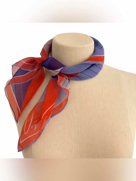 Vera Neumann Accessories - Vintage Vera Neumann scarf. 21x22. Geometric. Navy red, lavender.